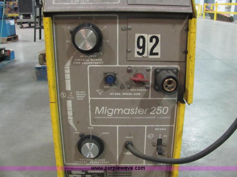 image for item E2727 Esab MigMaster 250 welder
