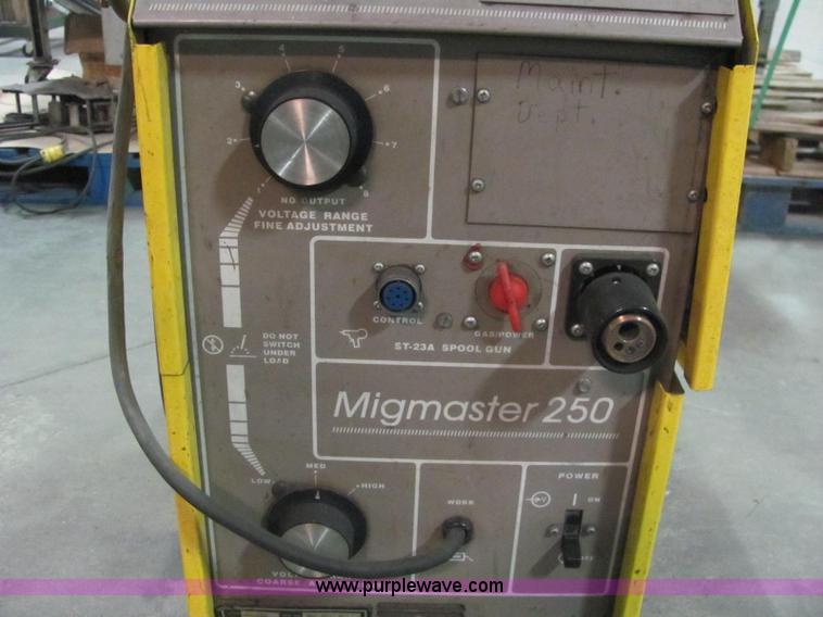 image for item E2728 Esab MigMaster 250 welder