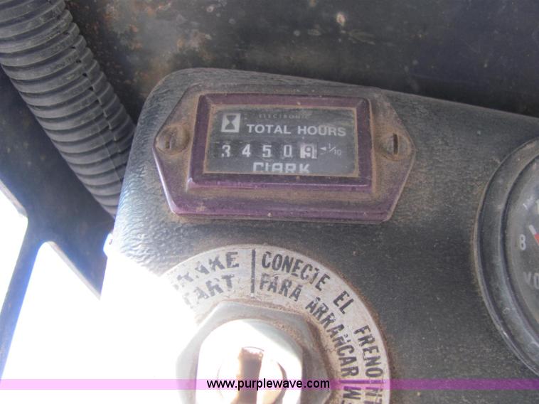 image for item E2781 Bobcat Clark 743 skid steer