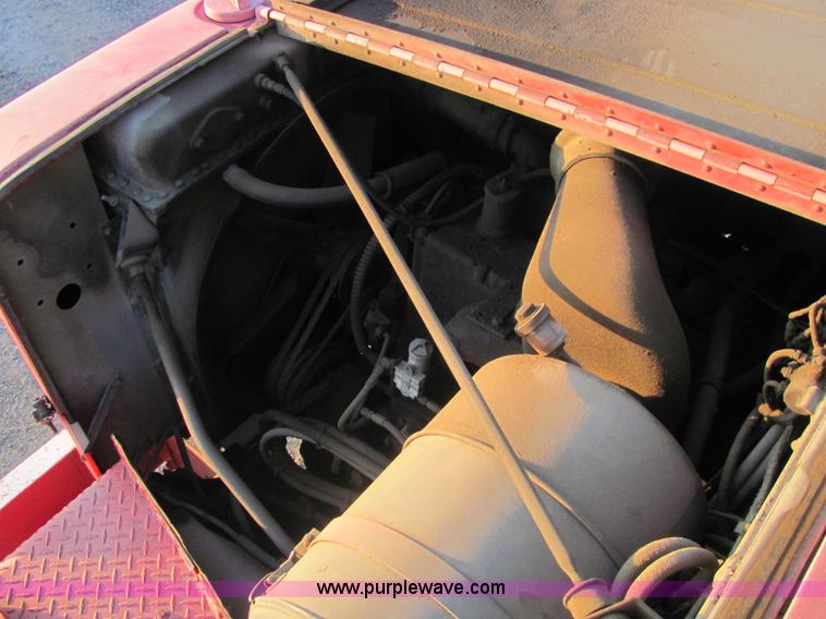 image for item E2789 1977 International F-5070 tandem axle semi truck