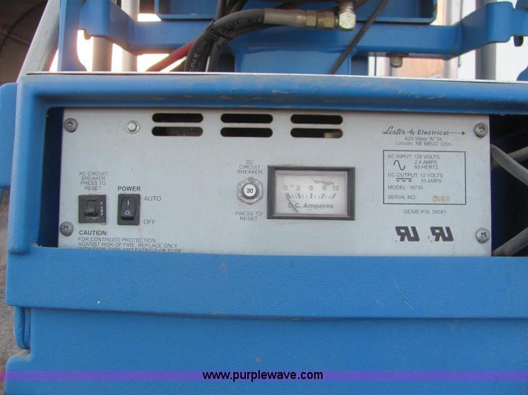 image for item E2792 1999 Genie IWP-255 aerial work platform