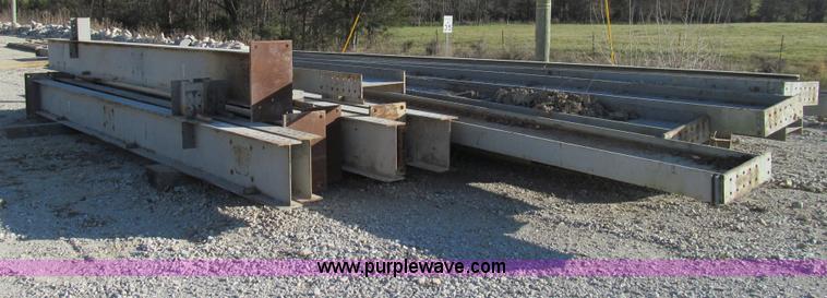 image for item E3589 40' x 90' steel building structure