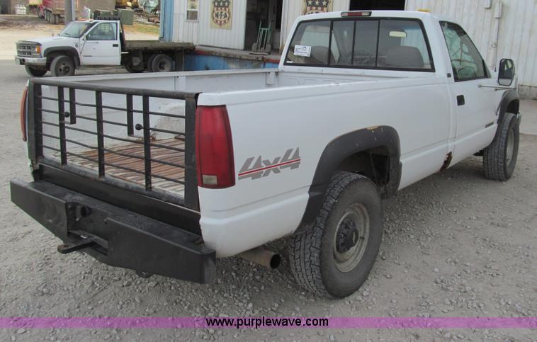 image for item E3594 1996 Chevrolet K3500 pickup truck