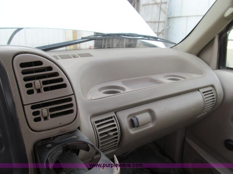 image for item E3594 1996 Chevrolet K3500 pickup truck