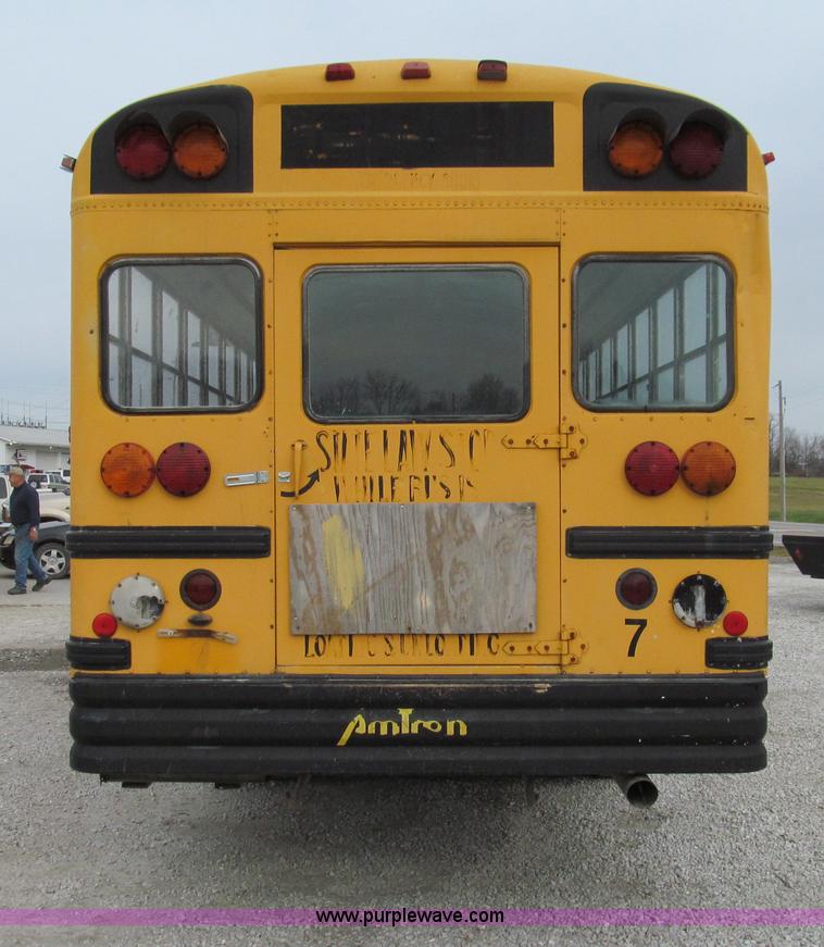 image for item E3595 1993 International Navistar 3800 school bus