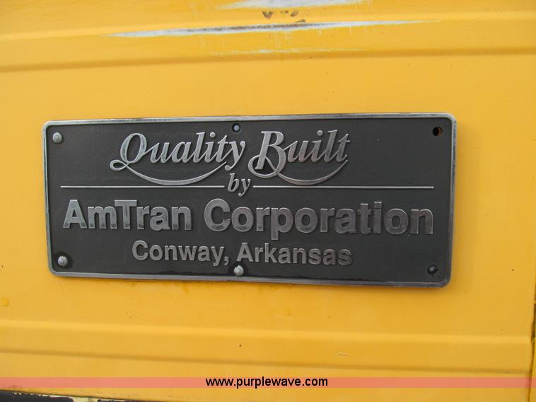 image for item E3595 1993 International Navistar 3800 school bus