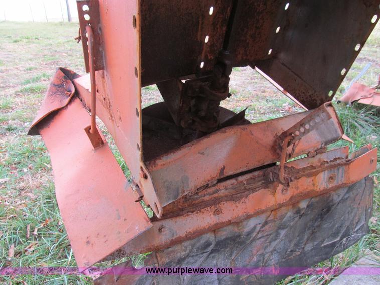 image for item E3596 Highway Equipment salt spreader