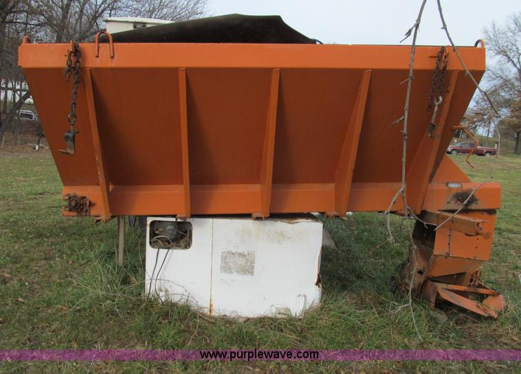 image for item E3597 Swenson salt spreader