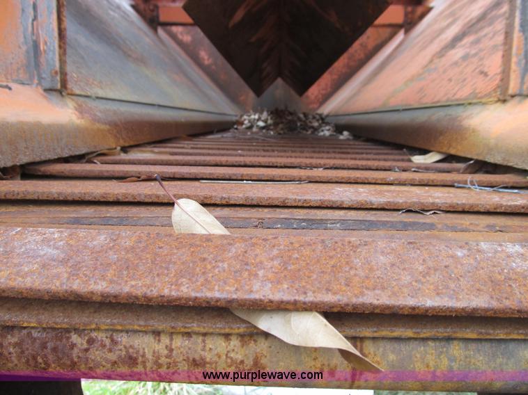 image for item E3597 Swenson salt spreader