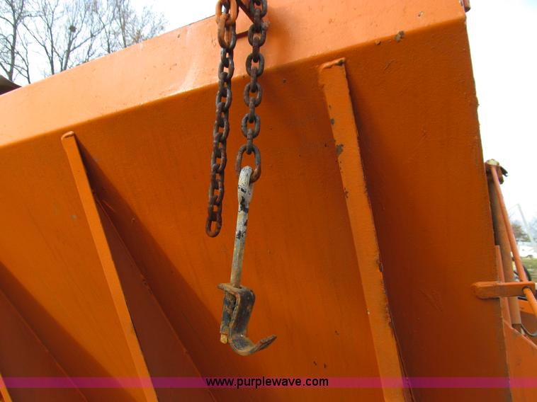 image for item E3597 Swenson salt spreader