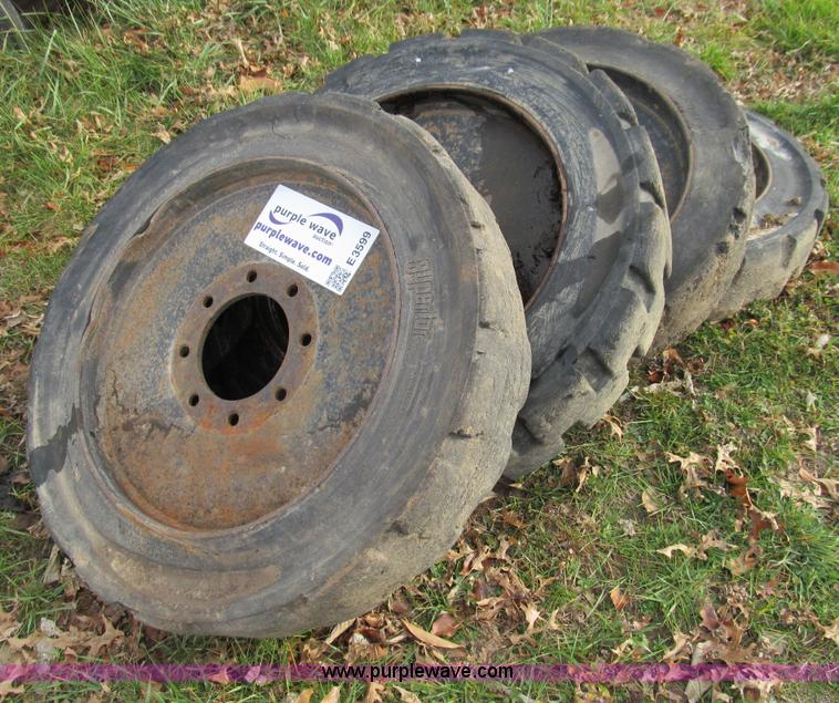 image for item E3599 (4) Demolition tires and wheels