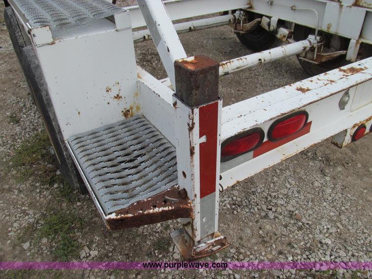 image for item E3600 1995 Keifer Built reel trailer
