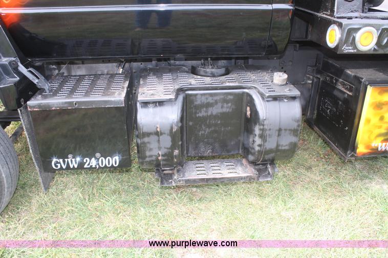 image for item F2888 1995 Chevrolet Kodiak C6H042 rollback truck