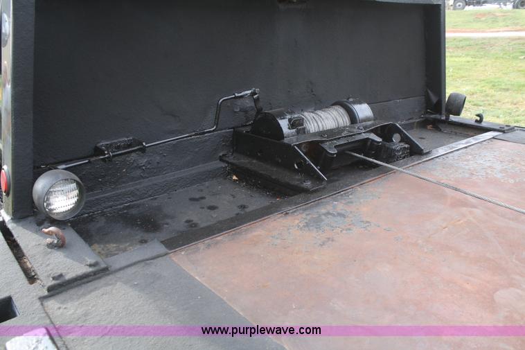 image for item F2888 1995 Chevrolet Kodiak C6H042 rollback truck