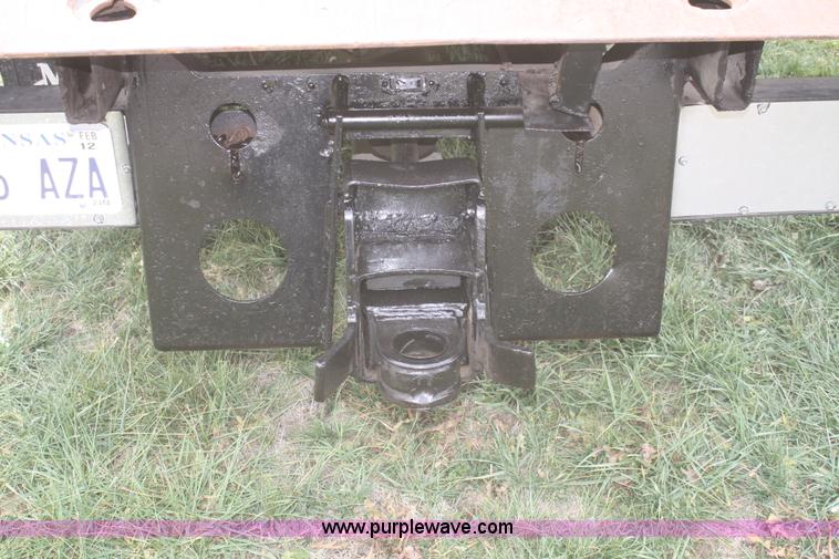 image for item F2888 1995 Chevrolet Kodiak C6H042 rollback truck