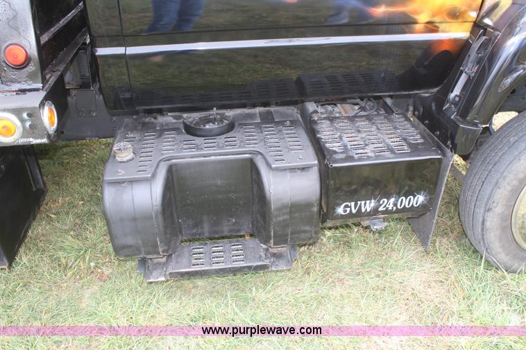 image for item F2888 1995 Chevrolet Kodiak C6H042 rollback truck