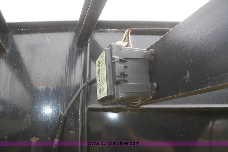 image for item F2898 2004 Target 25' flatbed trailer