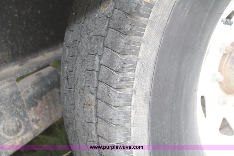 image for item F2898 2004 Target 25' flatbed trailer