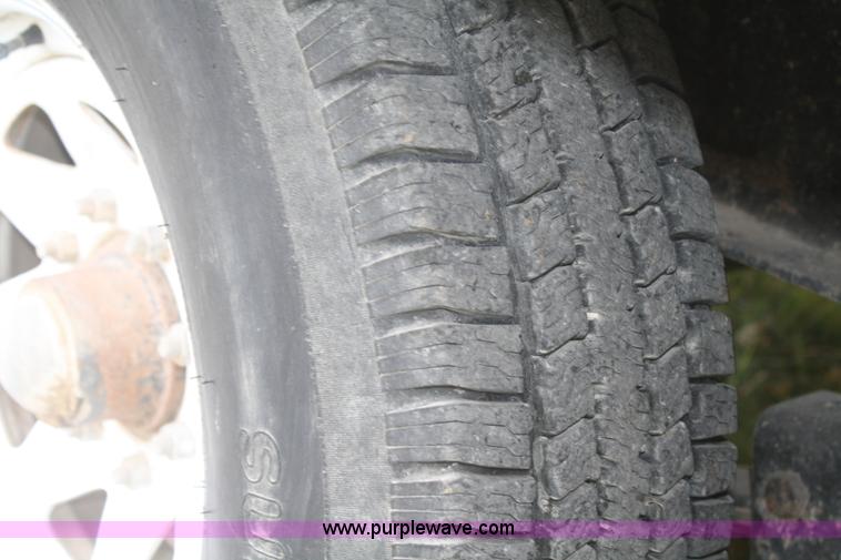 image for item F2898 2004 Target 25' flatbed trailer