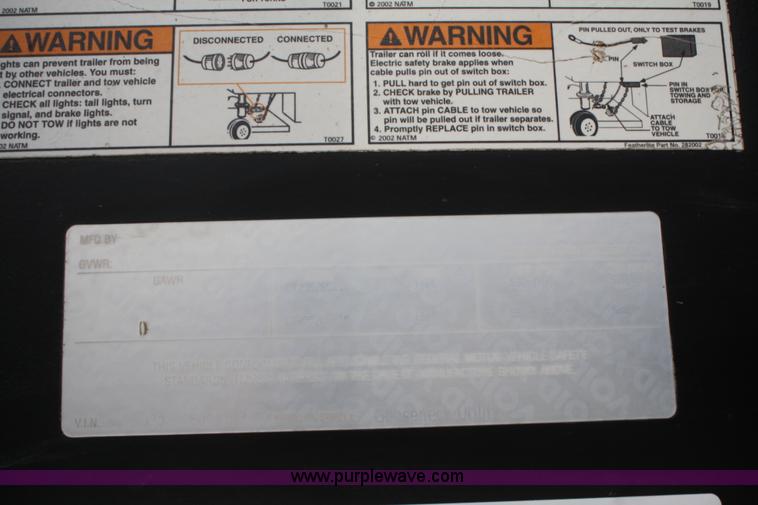 image for item F2898 2004 Target 25' flatbed trailer