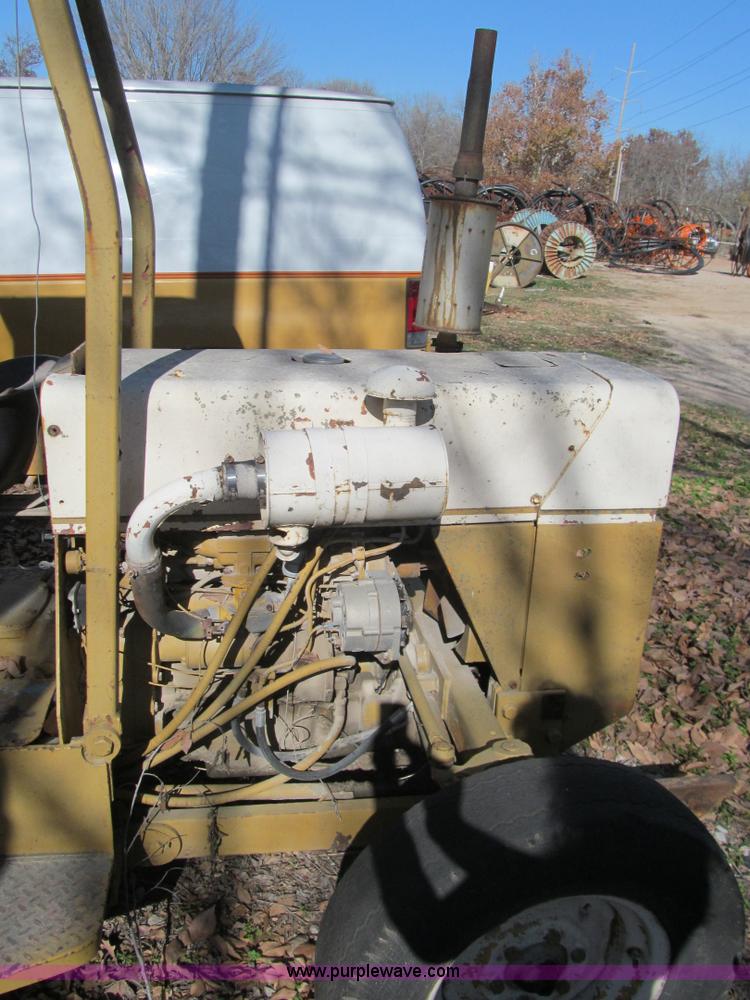 image for item F3073 Forklift