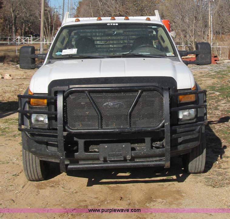 image for item F3087 2007 Ford F450 XL Super Duty utility truck