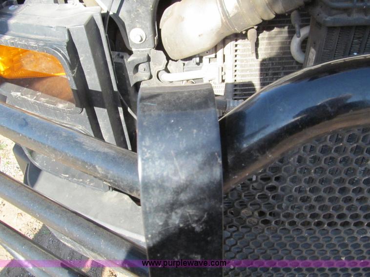 image for item F3087 2007 Ford F450 XL Super Duty utility truck