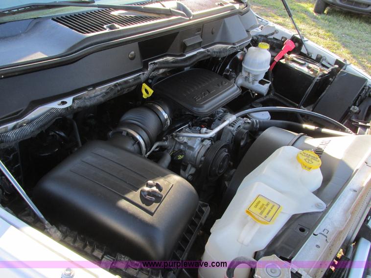 image for item F4122 2008 Dodge Ram 1500 short bed pickup truck