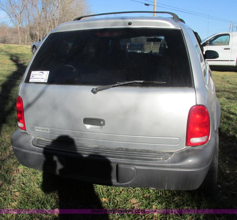 image for item F4125 2003 Dodge Durango SUV