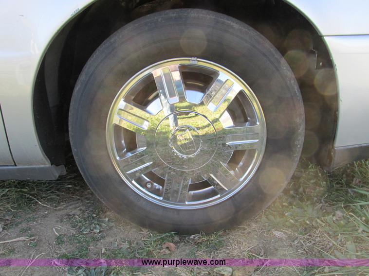 image for item F4128 2003 Cadillac DeVille