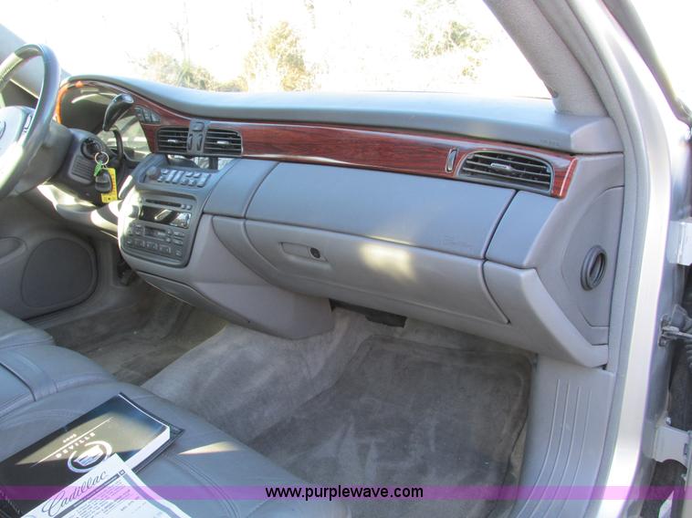 image for item F4128 2003 Cadillac DeVille