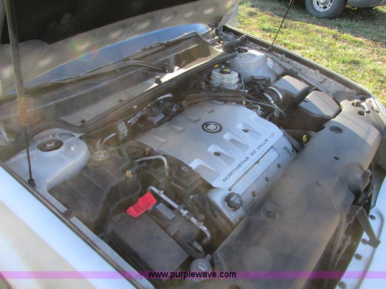 image for item F4128 2003 Cadillac DeVille