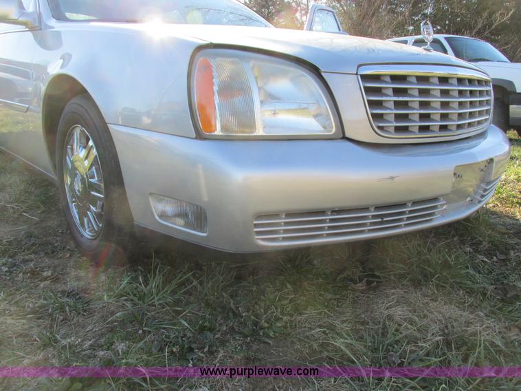 image for item F4128 2003 Cadillac DeVille