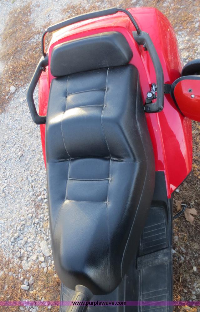 image for item F6551 2006 Honda CN2506 Helix scooter