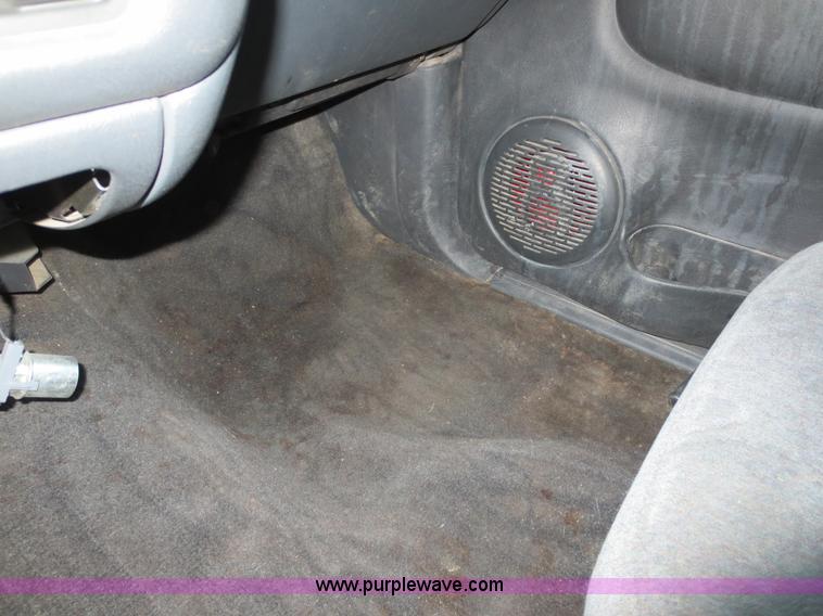 image for item F6554 2000 Chevrolet Blazer SUV