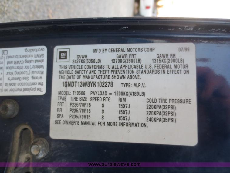 image for item F6554 2000 Chevrolet Blazer SUV