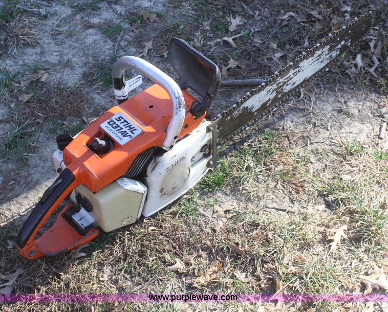 image for item O9836 Stihl 031AV chain saw
