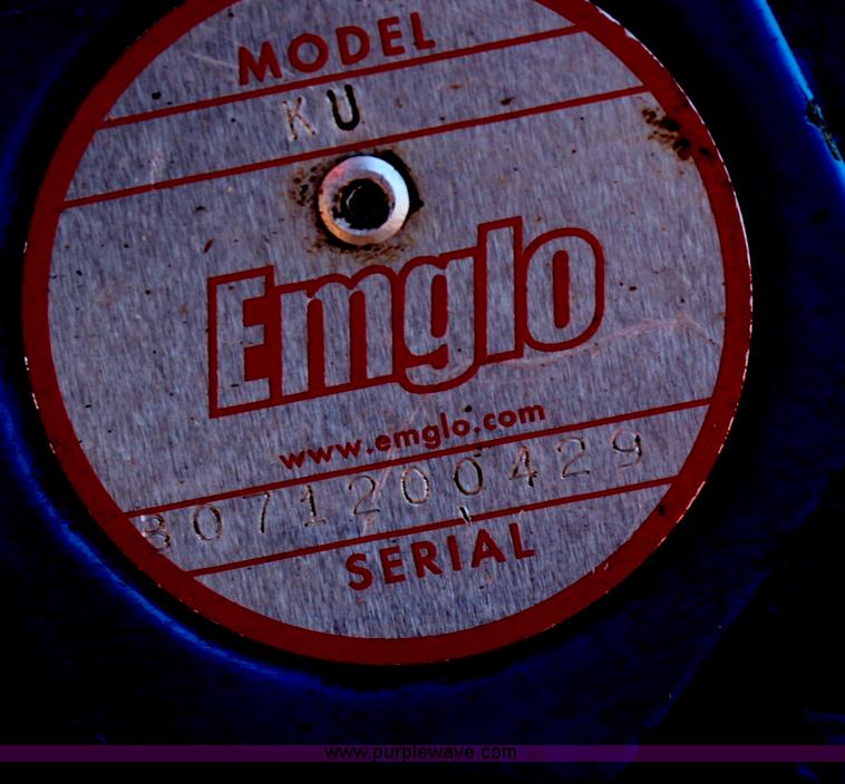 image for item O9842 Emglo compression pump