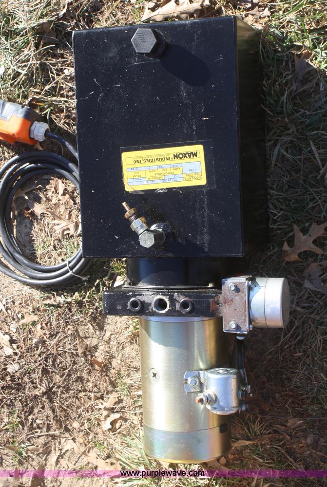 image for item O9845 Maxon hydrauic lift gate pump