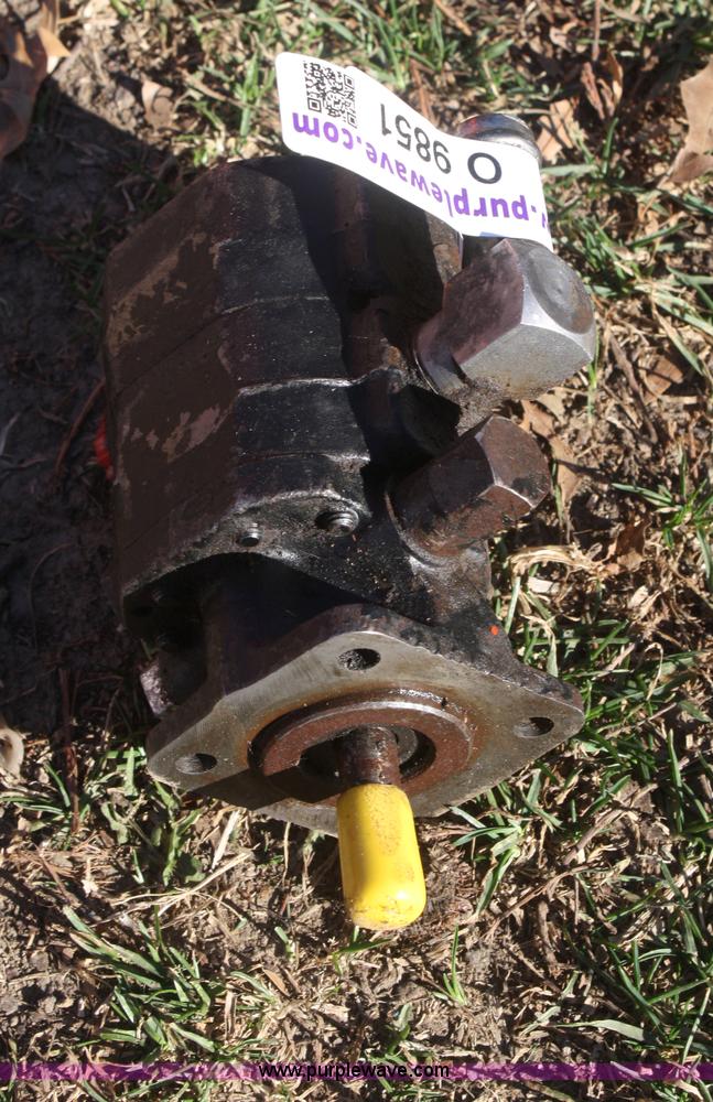 image for item O9851 Hydraulic motor