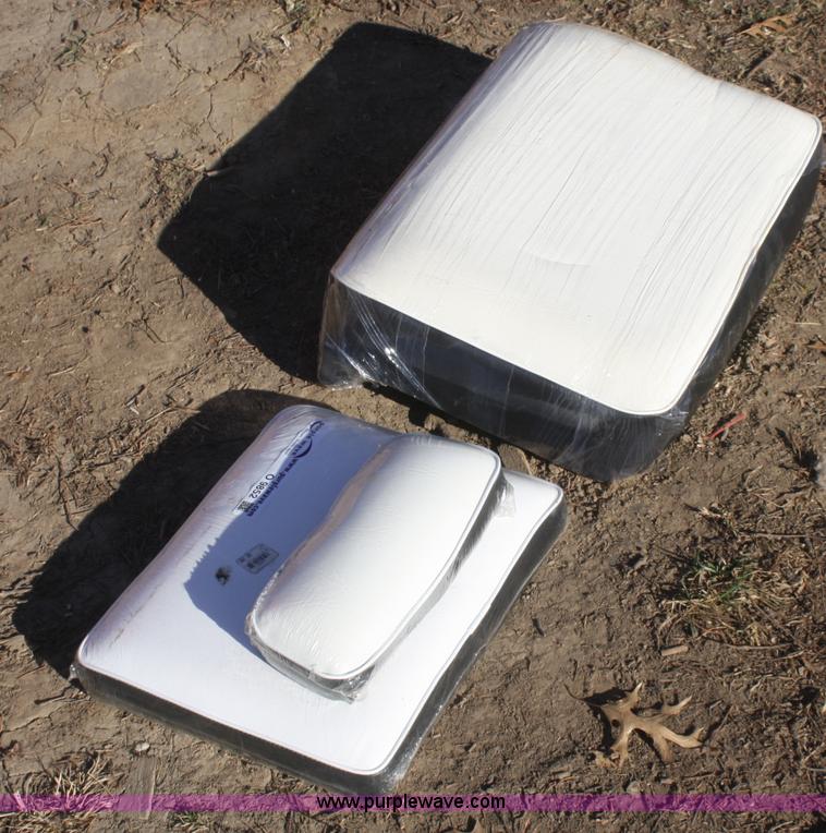 image for item O9852 Allis Chalmers replacement seat