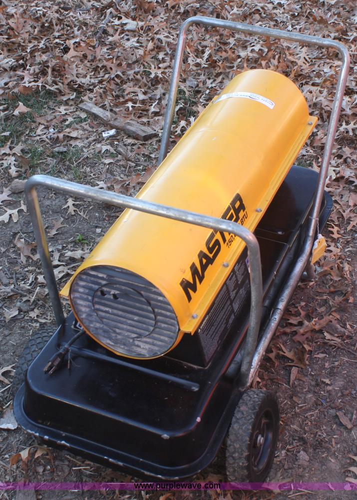 image for item O9857 Master 150,000 BTU heater