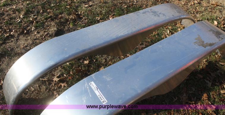 image for item O9858 (2) aluminum fenders