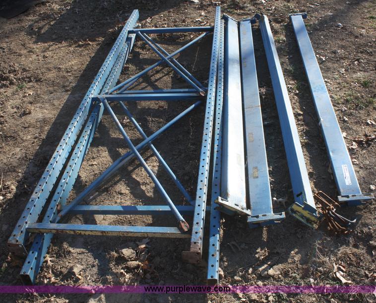 image for item O9860 Pallet racking