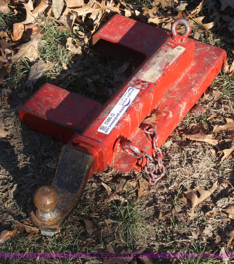 image for item O9862 Pallet fork receiver hitch