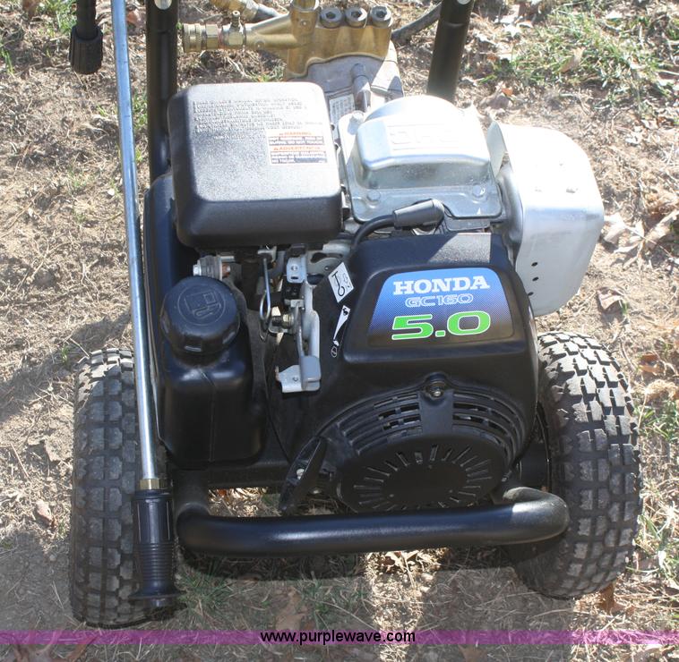 image for item O9866 Devilbliss pressure washer