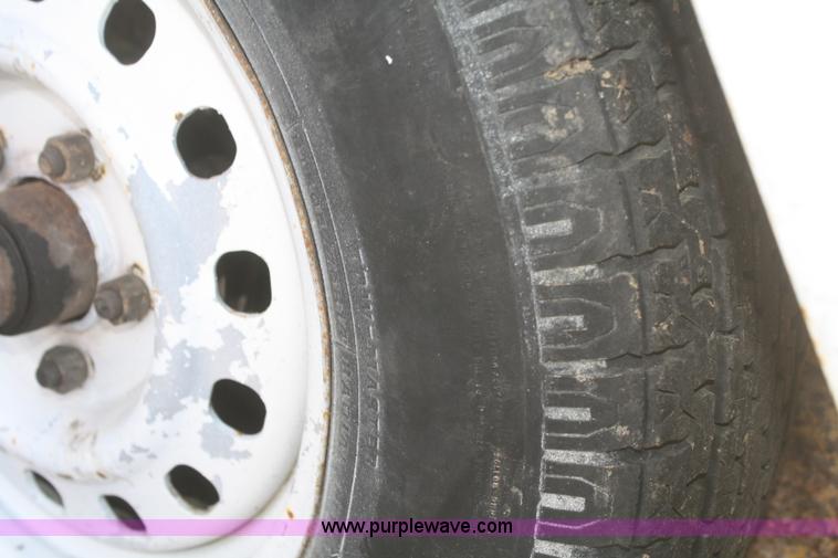 image for item O9872 Single axle trailer