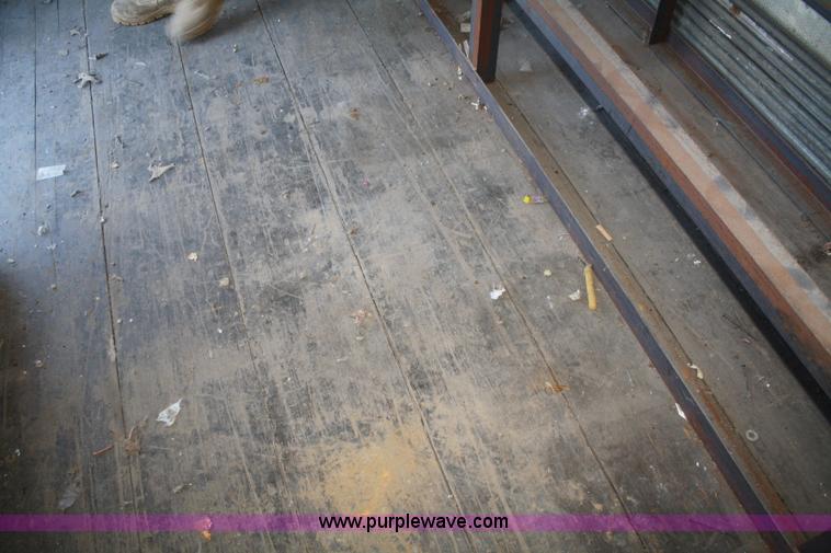 image for item O9874 Storage container