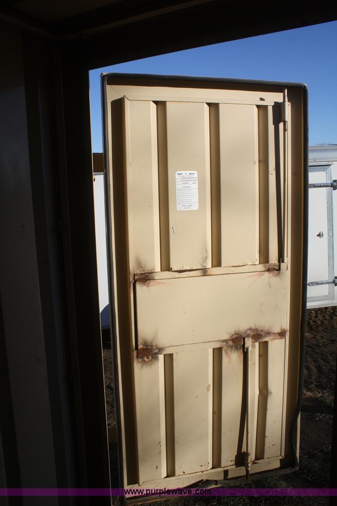 image for item O9881 22' steel storage container