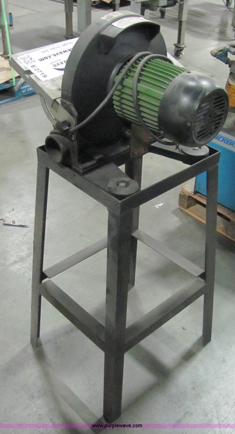 Harbor Freight disc sander in Valley Center, KS Item E2719 sold